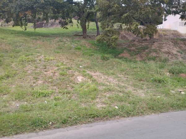 Lote de 1.100 m² no Horizonte Azul 2
