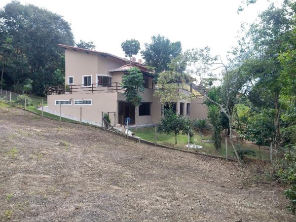 Casa Assobradada de 1000 m² – Bairro Guacuri, Itupeva