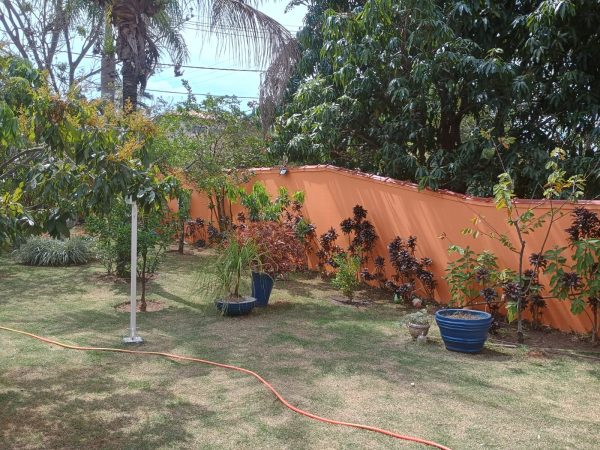Chácara de 1000m² a Venda no Condomínio Horizonte Azul 1
