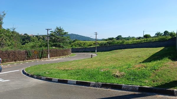 Terreno de 897m² à Venda no Residencial dos Lagos - Itupeva